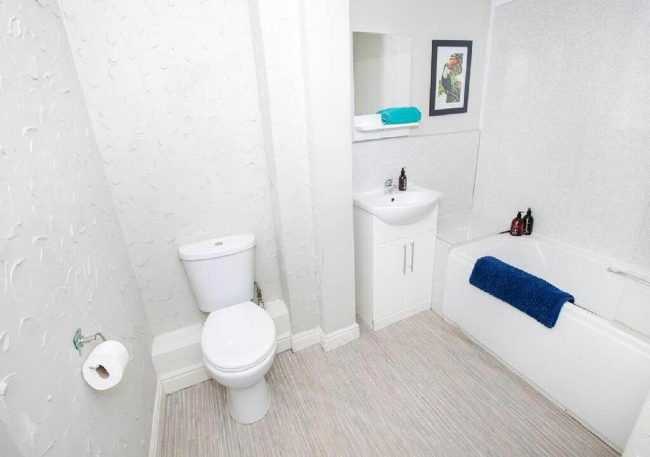 Cormorant - Beautiful 2 Bed Apartment With Sea Views Old Town Scarborough Buitenkant foto